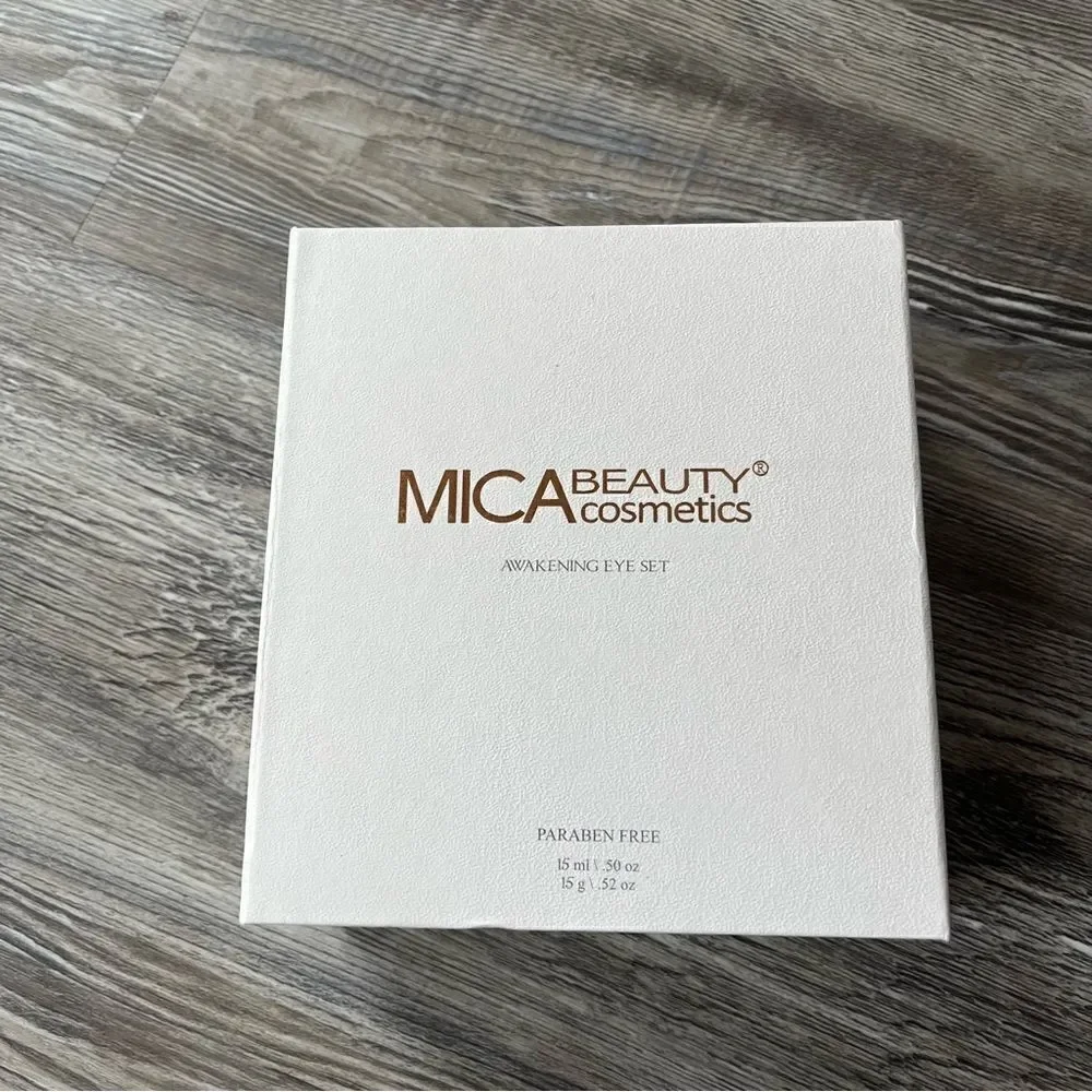 MICA BEAUTY AWAKENING EYE SET